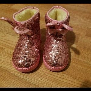 New toddler bunny boots size 11